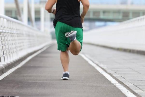 国际学校体育课程设置与对比