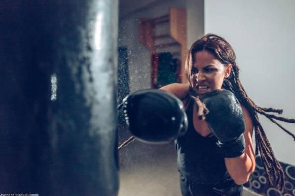 运动中受伤率最高的项目及其防护措施